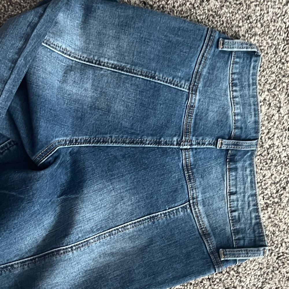 Boutique denim jeans 
size small - Picture 3 of 3